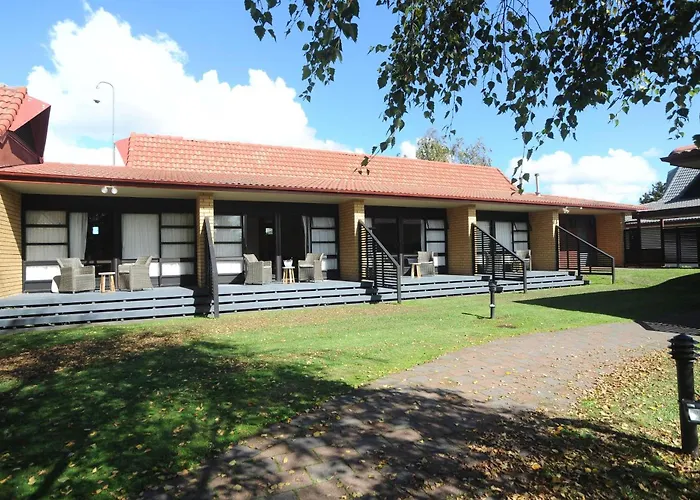 Quality Hotel Lincoln Green Auckland