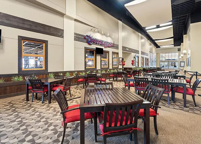 Canad Inns Destination Center Grand Forks