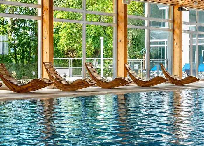 Logis Hôtel&Spa Marina d'Adelphia