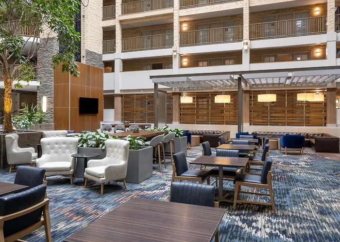 Embassy Suites By Hilton Minneapolis Bloomington Edina