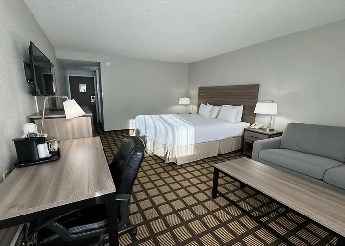 Baymont By Wyndham Queensbury/Lake George