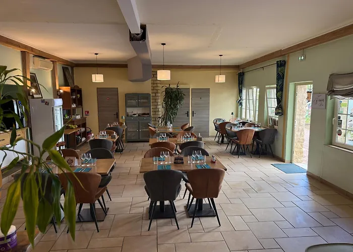 Logis Hôtel Restaurant La Borie