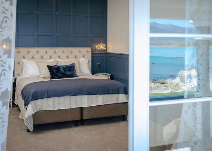 The Pier Hotel