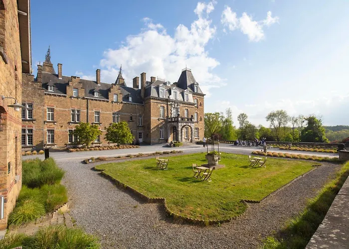 Domaine de Ronchinne - Château et Ecuries