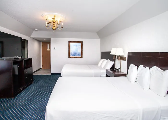Chateau Hotel And Conference Center