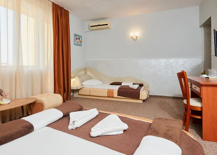 Peneka Hotel