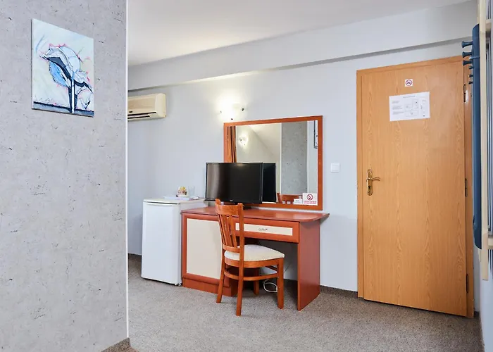 Peneka Hotel