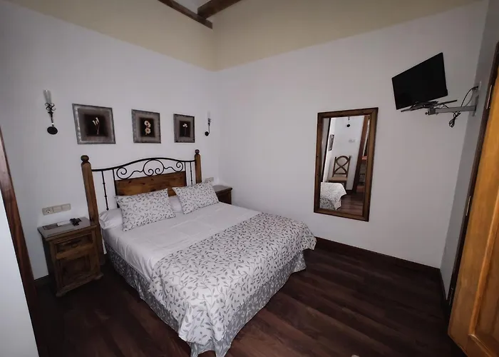 Palacio Duque de Tamames - HOTEL EL RASTRO