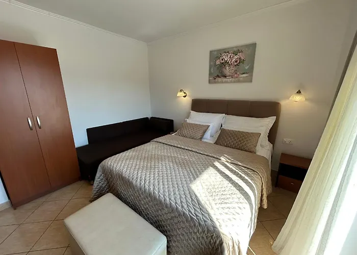 Hotel Vila Tina