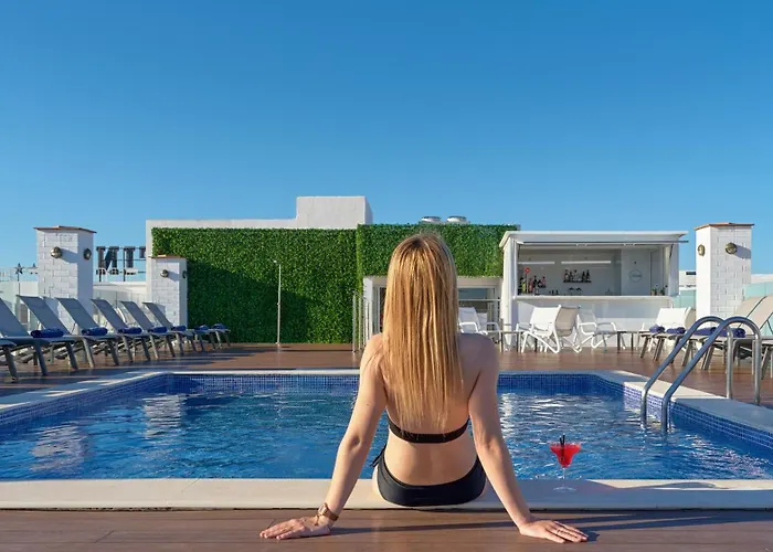 H10 Delfin - Adults Only