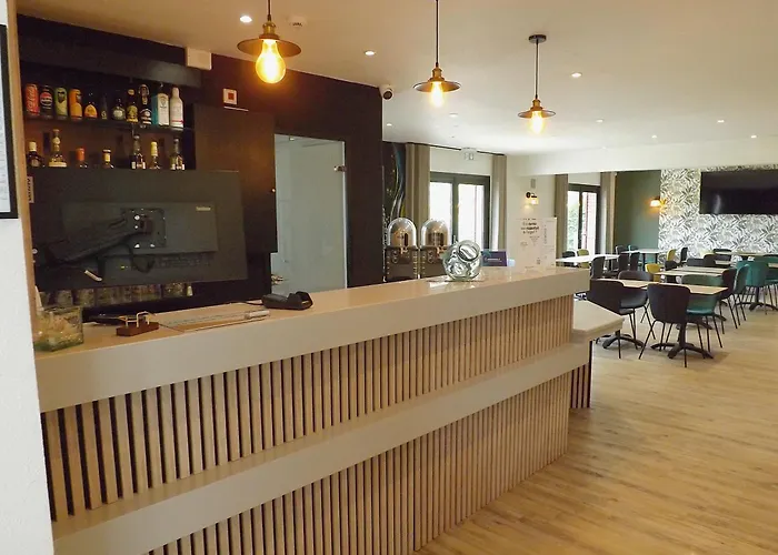 The Originals City, Hôtel Le Gayant, Douai (Inter-Hotel)