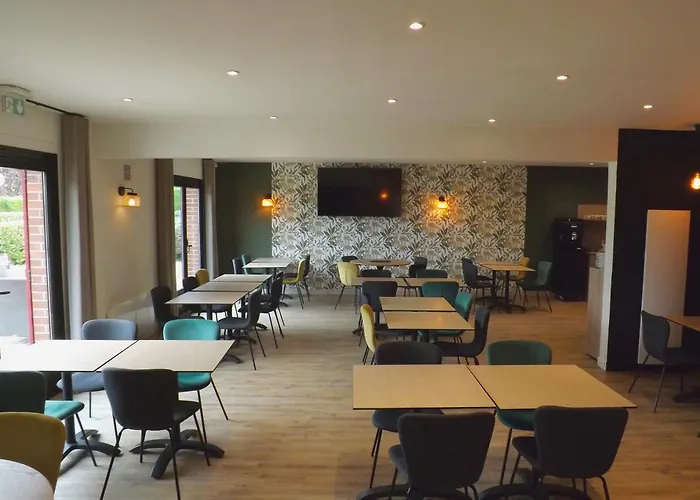 The Originals City, Hôtel Le Gayant, Douai (Inter-Hotel)