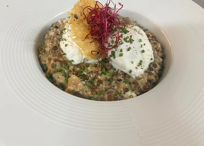Logis Hotel & Restaurant - Auberge De L'Abbaye