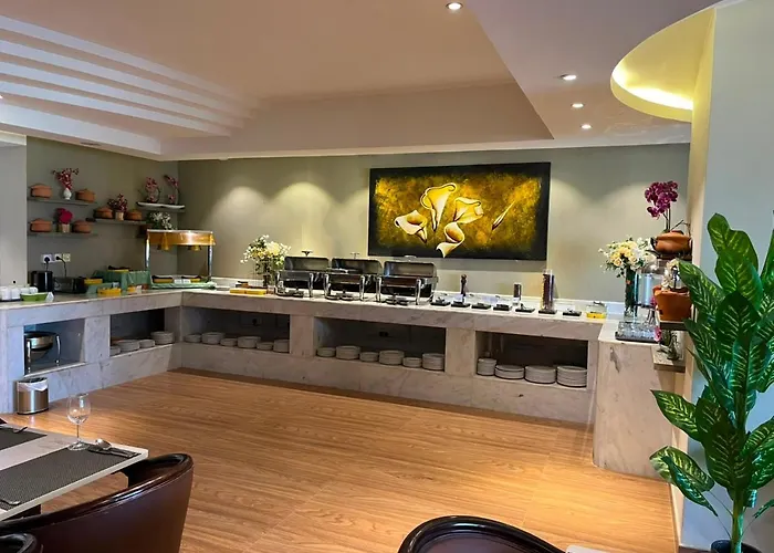 Sea Pearl Hotel