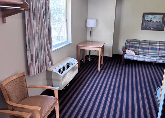 Northwoods Inn And Suites