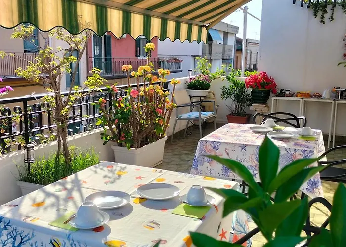 Bed and Breakfast La Castellese Aci Castello