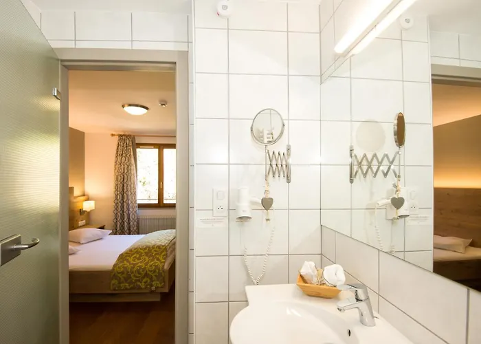 Logis Hotel-Restaurant Auberge Du Mehrbachel