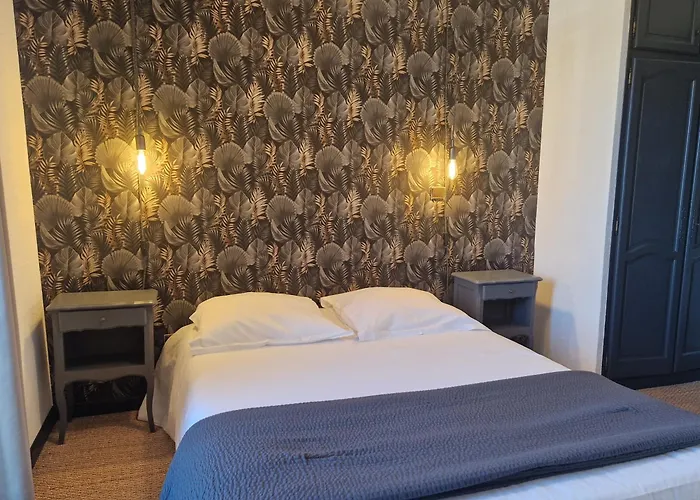 Logis Hotel Le Relais Des Dix Crus