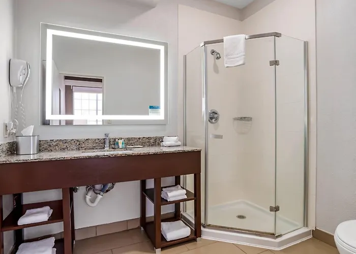 Comfort Suites Hattiesburg Near University