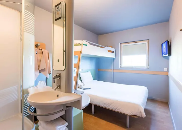 ibis budget Amberieu en Bugey/Chateau Gaillard A42