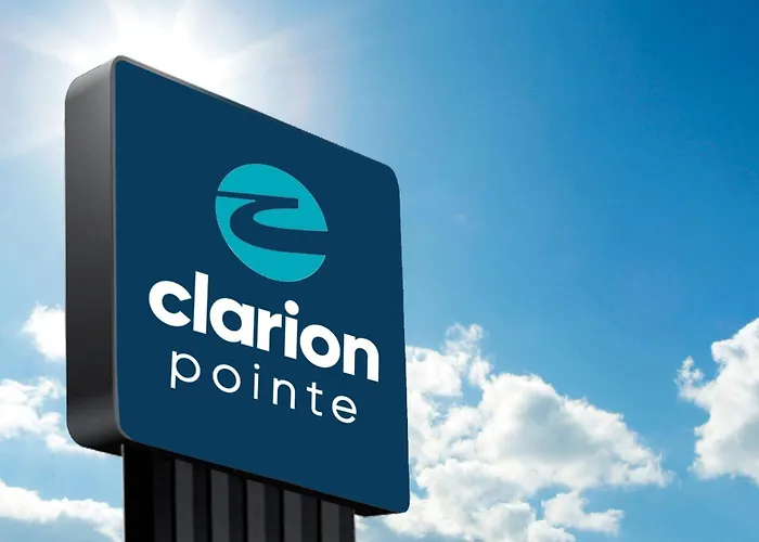 Clarion Pointe Huntsville West