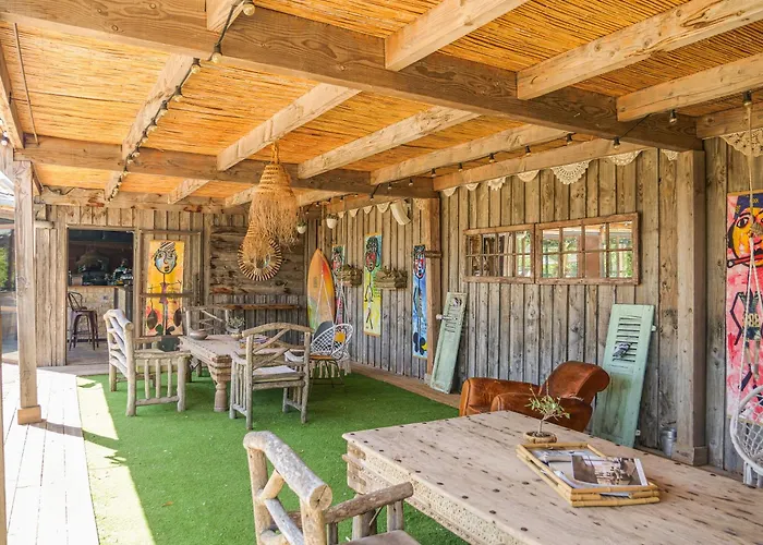 Lodges en Provence - Ecogîtes&Restaurant insolites