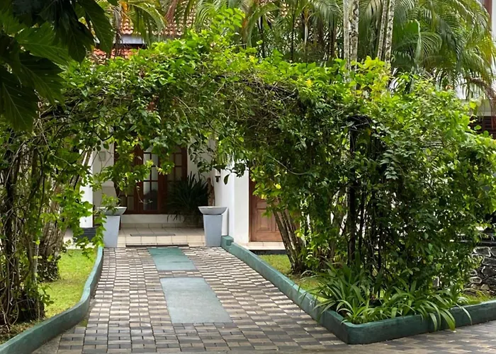 White Bridge House & Resort