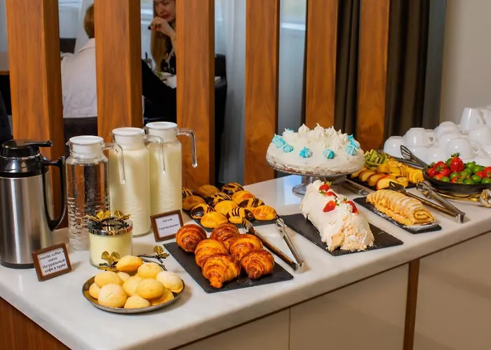 Elysium Gallery Hotel