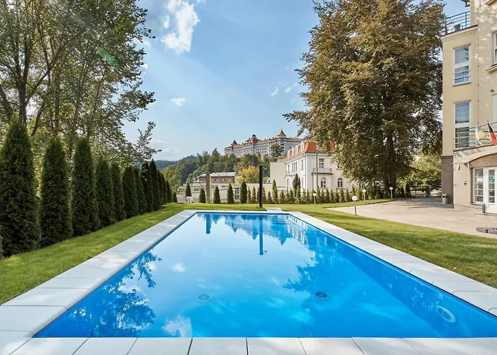 Akropolis Apart Hotel Karlovy Vary