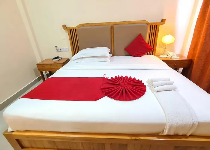 Dolphin Hotel