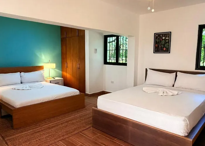 Tropical Casa Laguna