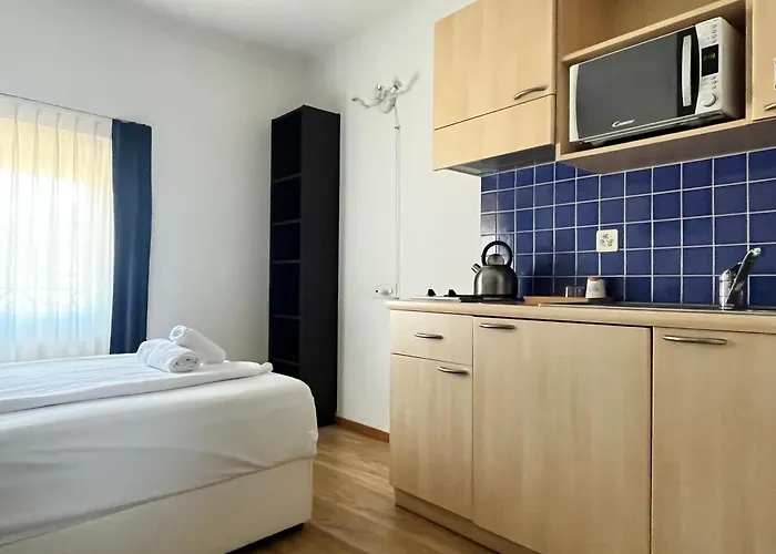 Guesthouse Lugano Center By Lr