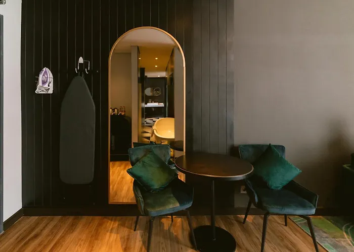 Awann Sewu Boutique Hotel And Suite Semarang