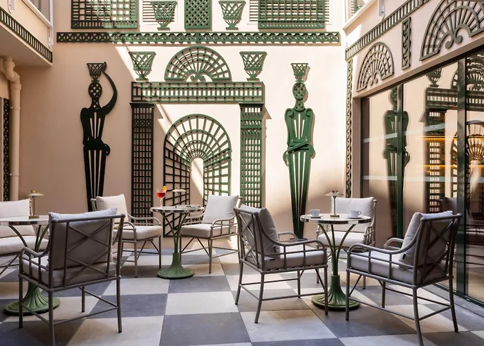 Hôtel Le Magnifique Paris