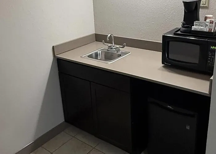 Country Inn & Suites By Radisson, Mason City, Ia