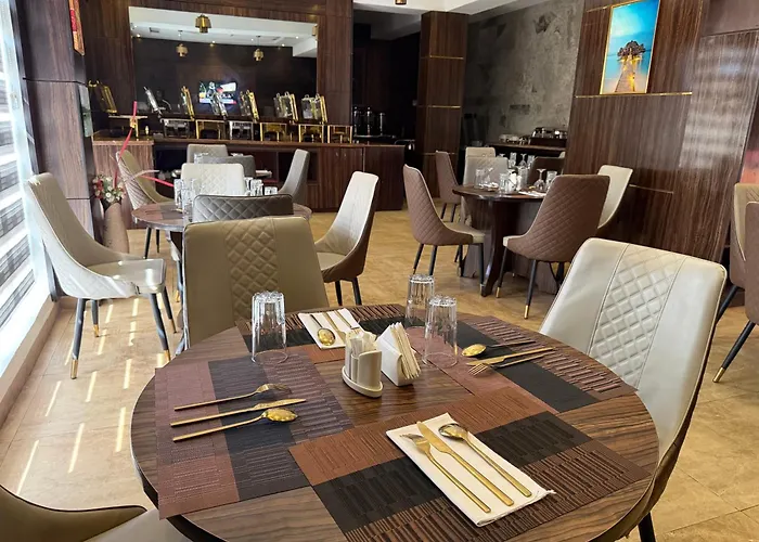 Vinpy Hotels