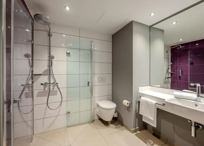 Premier Inn Köln City Süd