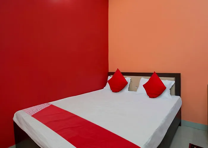 Oyo Flagship Hotel R.M