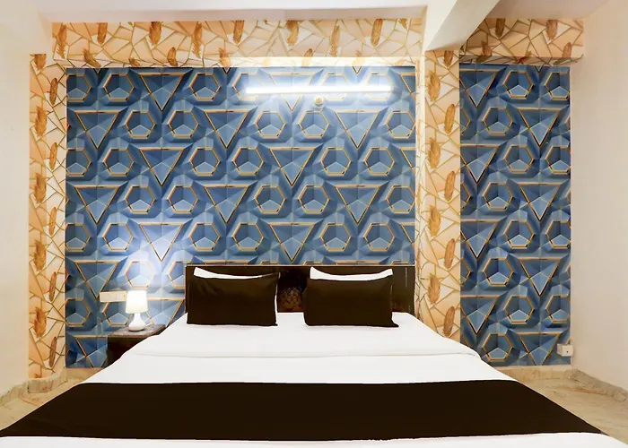 Super Hotel O New Hotel Banjara Suites