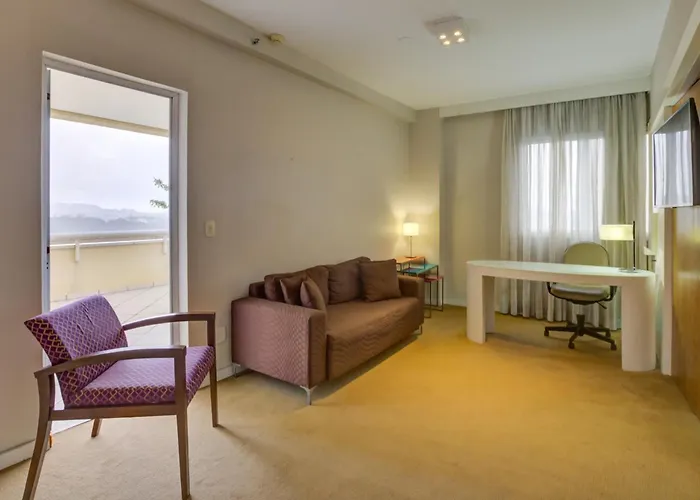 Quality Suites Alphaville
