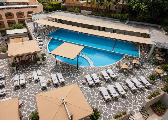 Royal Plaza Hotel