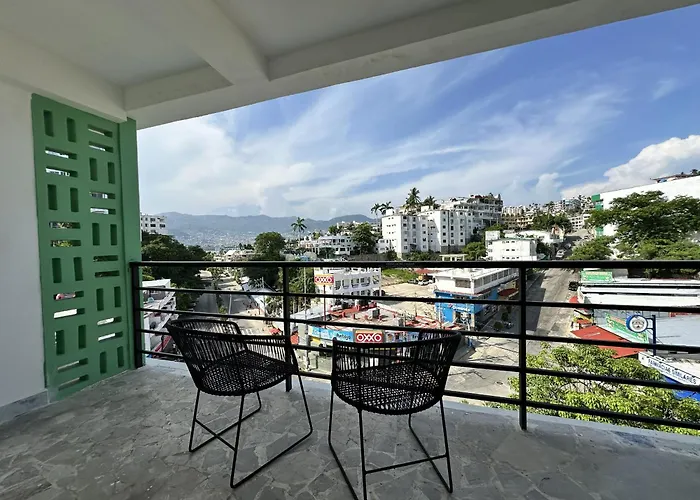 Acamar Beach Resort