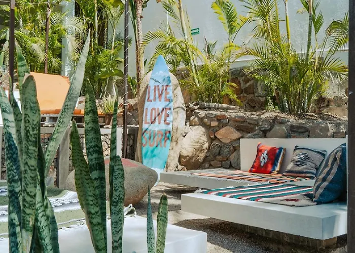 Perro Surfero Hotel Boutique - Todos Santos, BCS