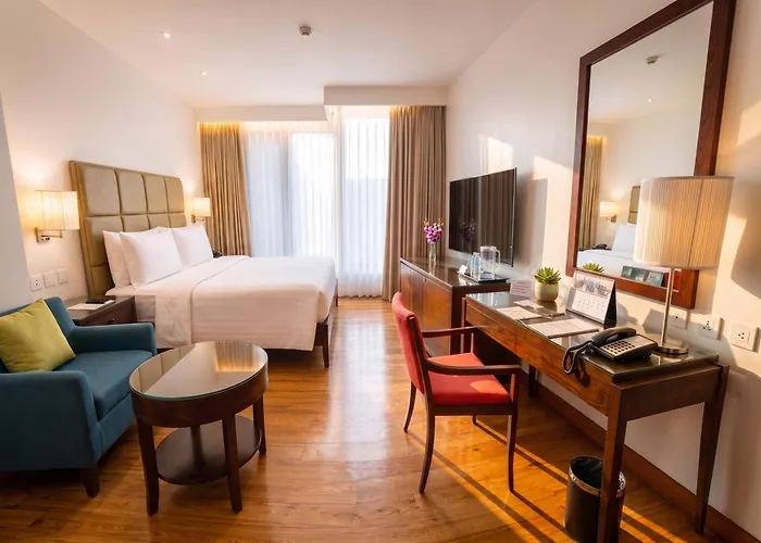 City Garden Grand Hotel
