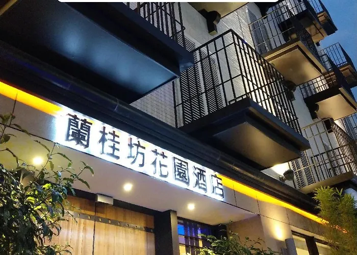 Lan Kwai Fong Garden Hotel