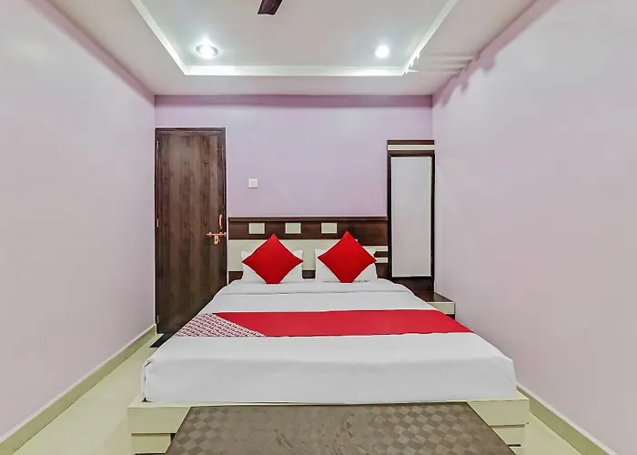 Hotel O Royal