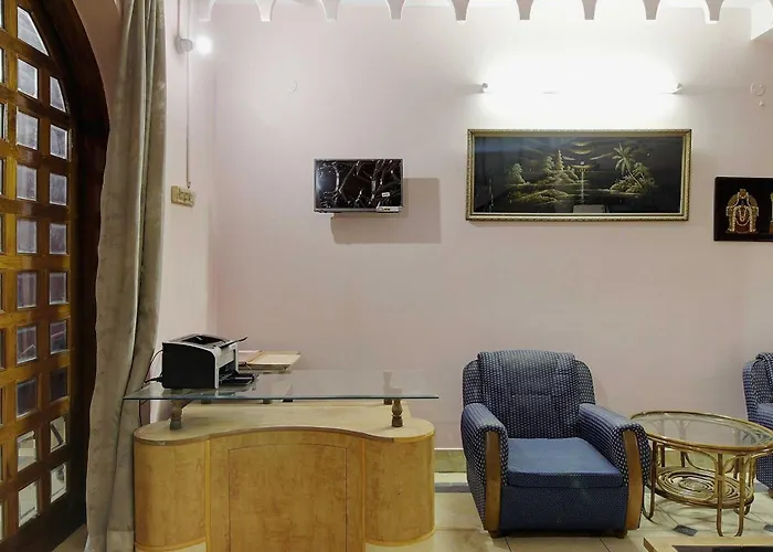 Hotel O Pogl Brahmaputra Guest House