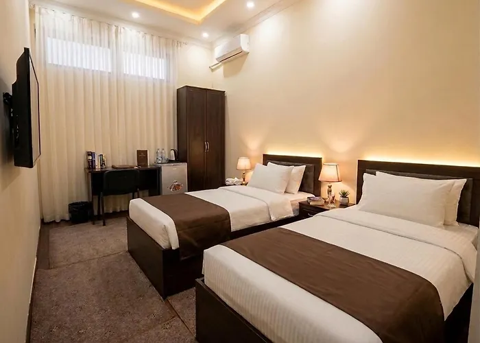 Hotel Buston