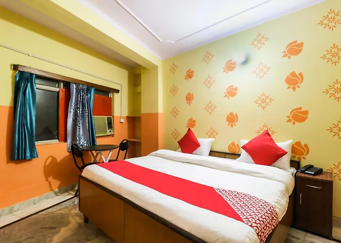 Hotel O Moon Tara