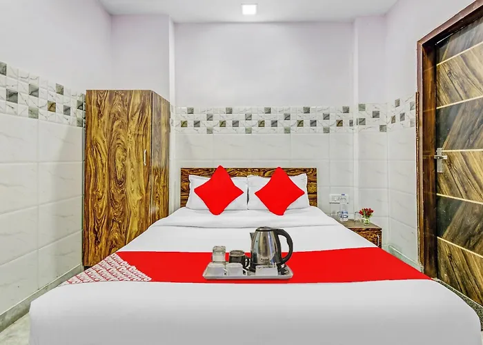 Hotel O New Singh